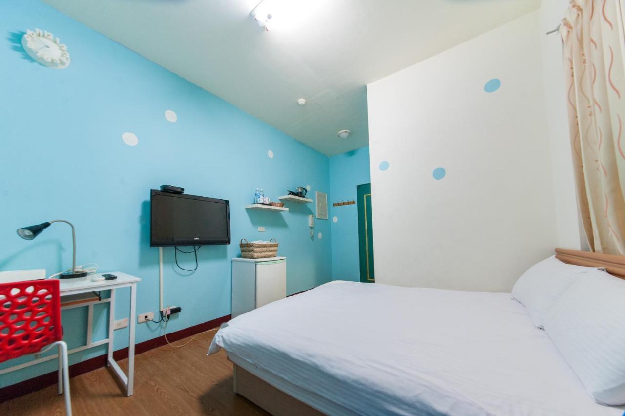 Feng Jia Homestay 타이중 외부 사진