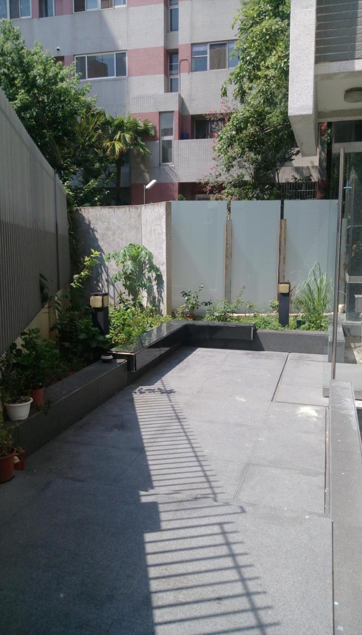 Feng Jia Homestay 타이중 외부 사진