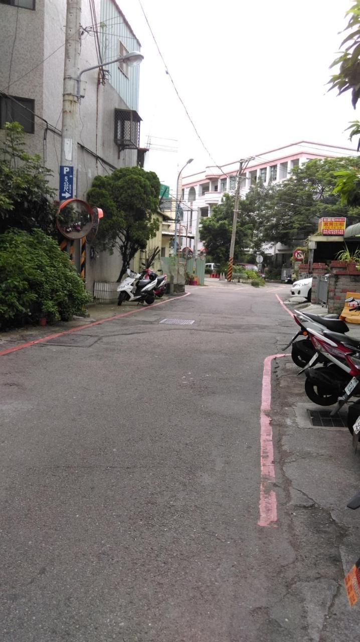Feng Jia Homestay 타이중 외부 사진